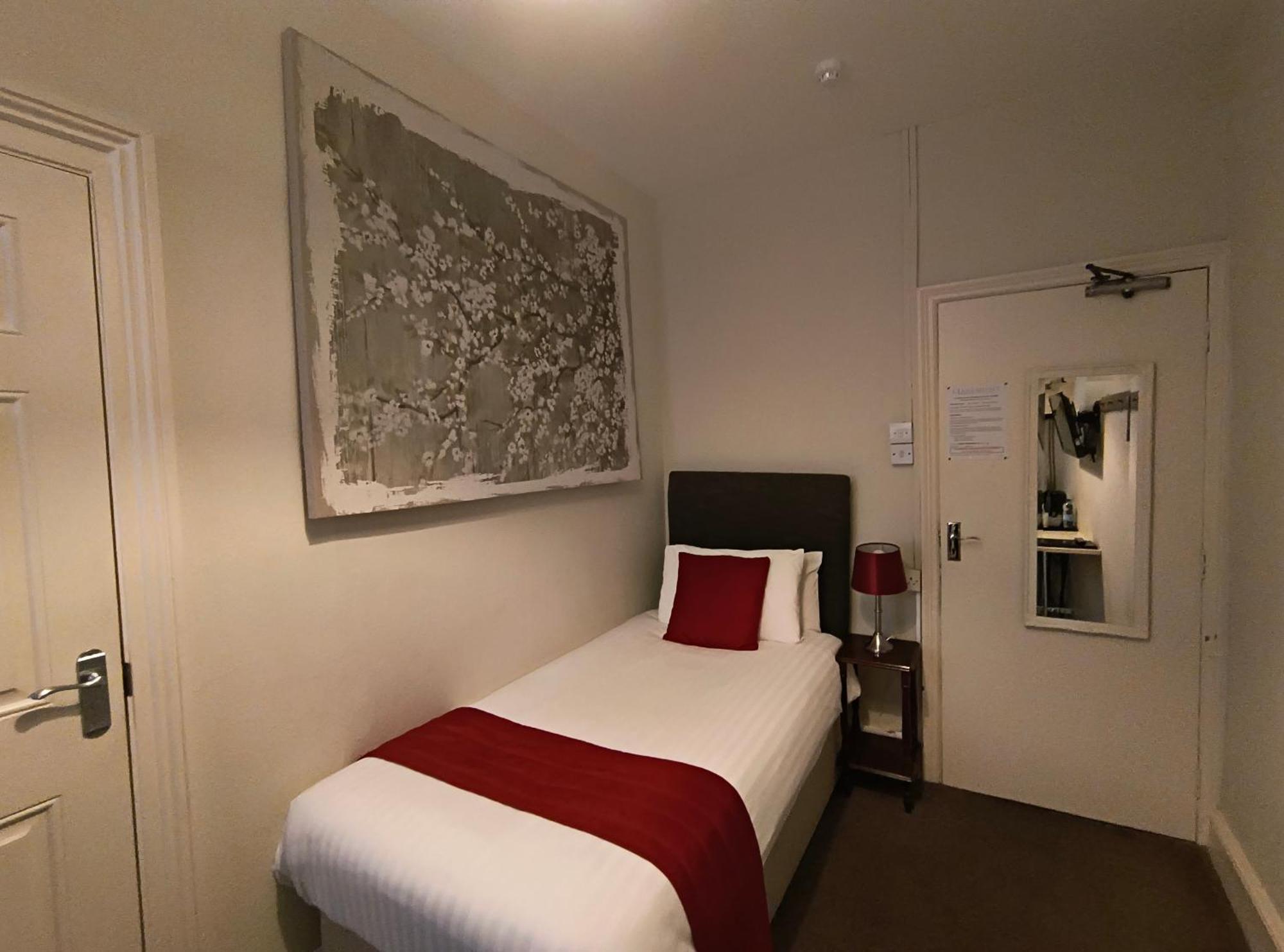 The Claremont Bed & Breakfast Woodhall Spa Phòng bức ảnh